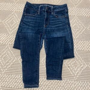 American Eagle Hi-Rise Jegging